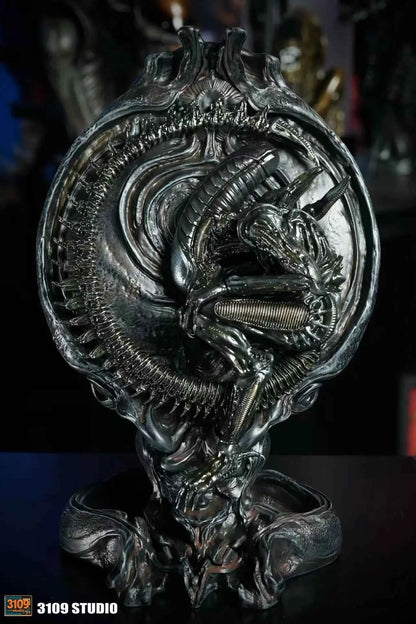 Alien 3109 Studio Totem Series Alien Origin Resin Statue