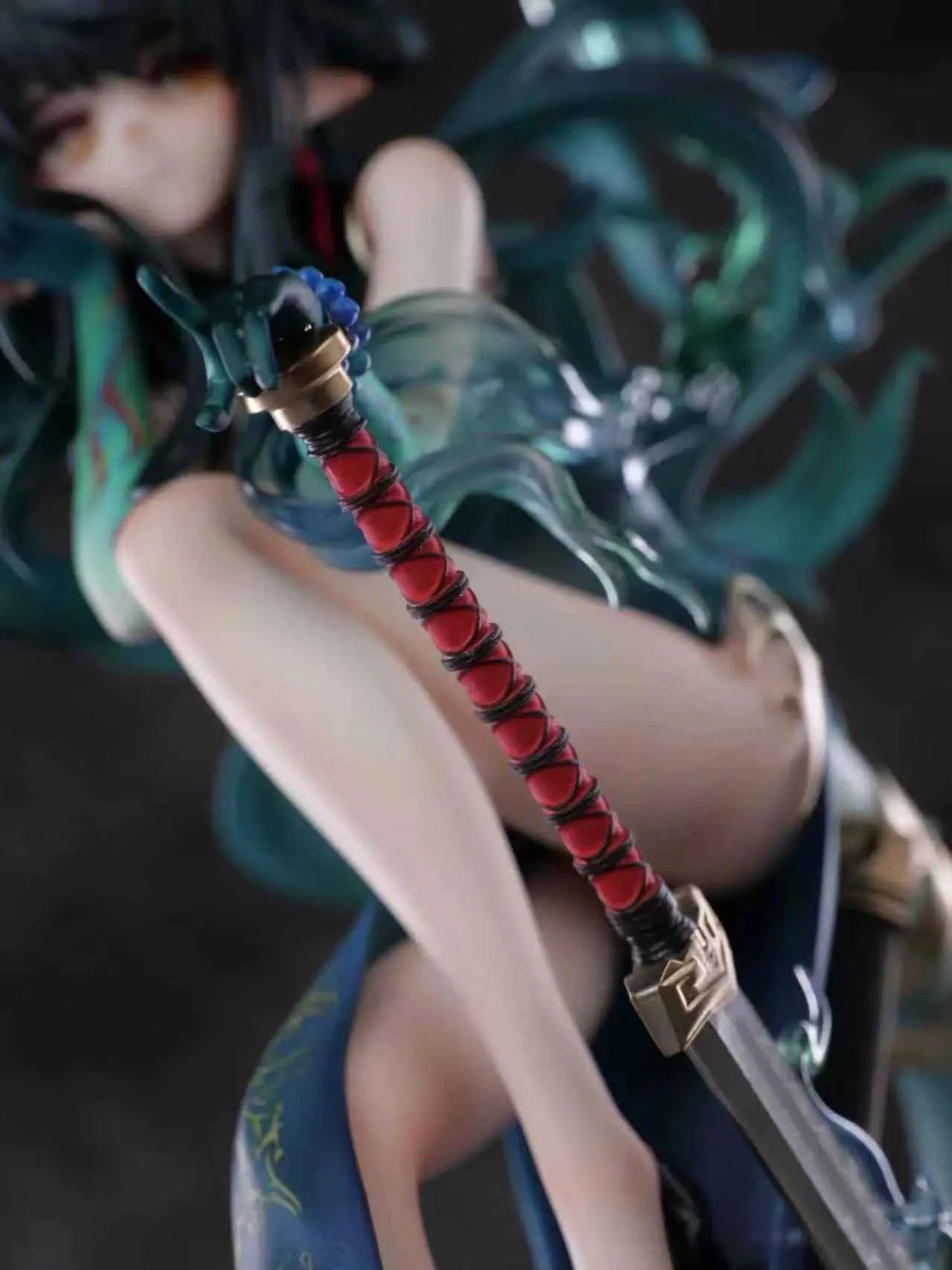 Arknights Miao Wu Studio Dusk Resin Statue