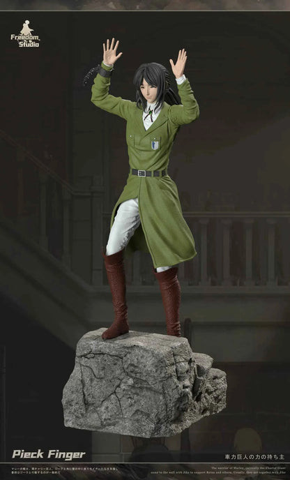 Attack on Titan Freedom Studio Pieck Finger Resin Statue