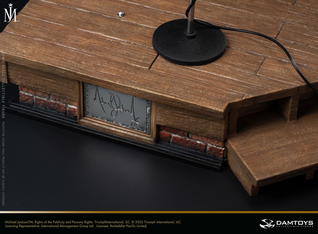 Celebrity Figure DAMTOYS Michael Jackson “Smooth Criminal” Tribute NO.DMS048S 1/6 Licensed Action Figure