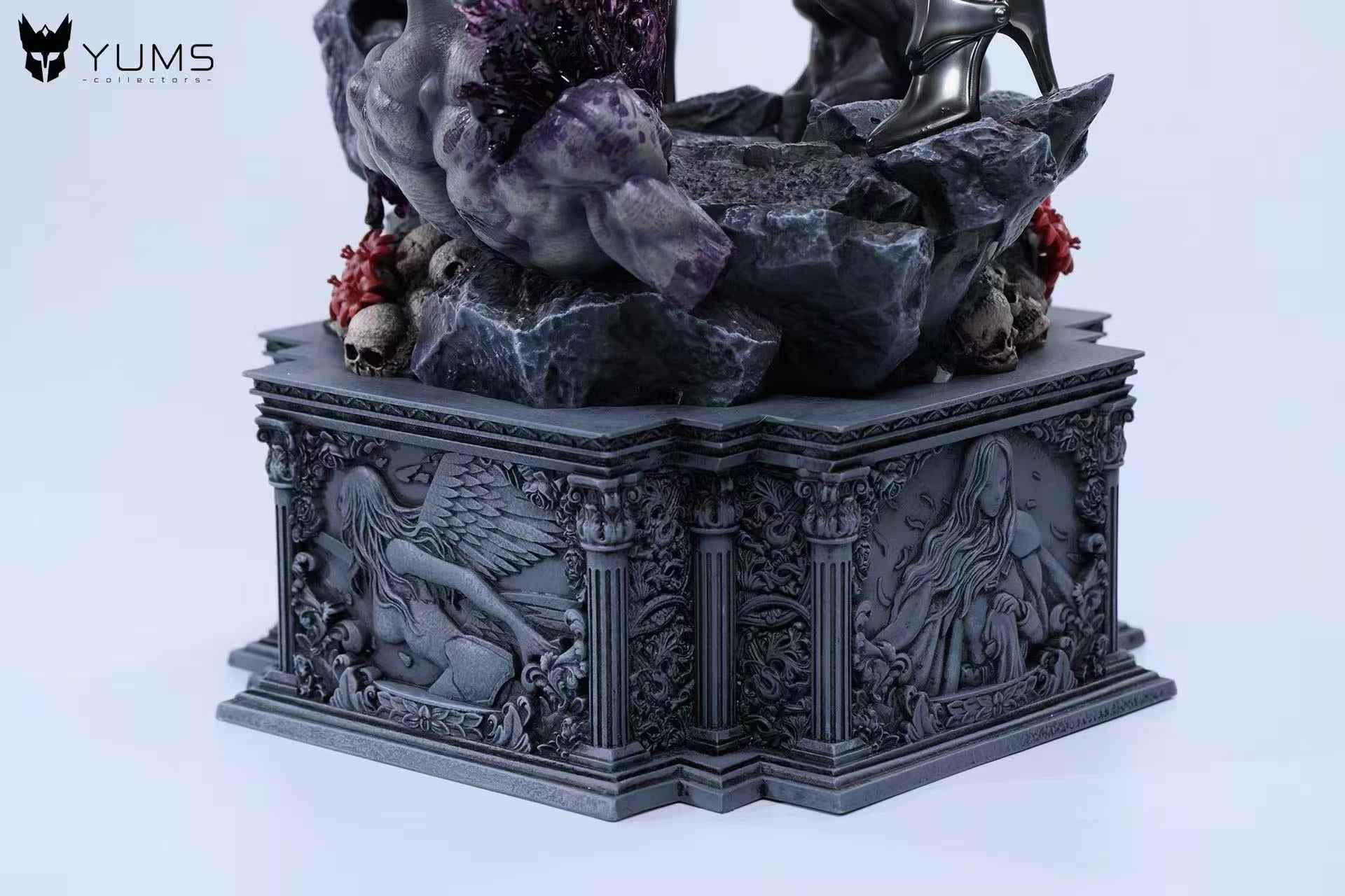 Claymore YUMS-Collectors Studio Teresa & Clare 1/4 Resin Statue