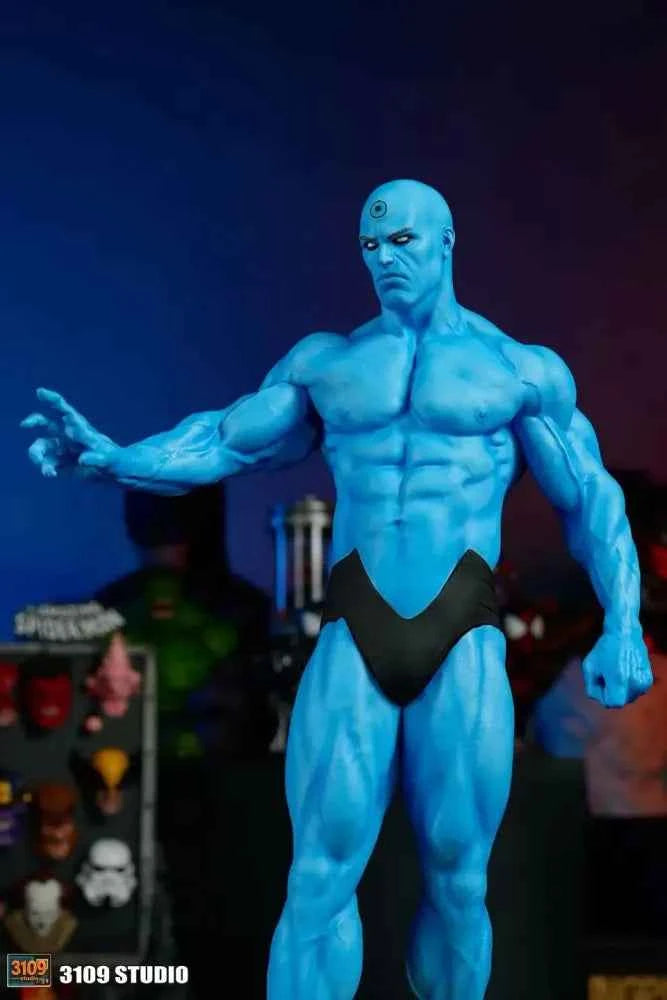 DC Comics 3109 Studio Dr. Manhattan 1/4 Resin Statue