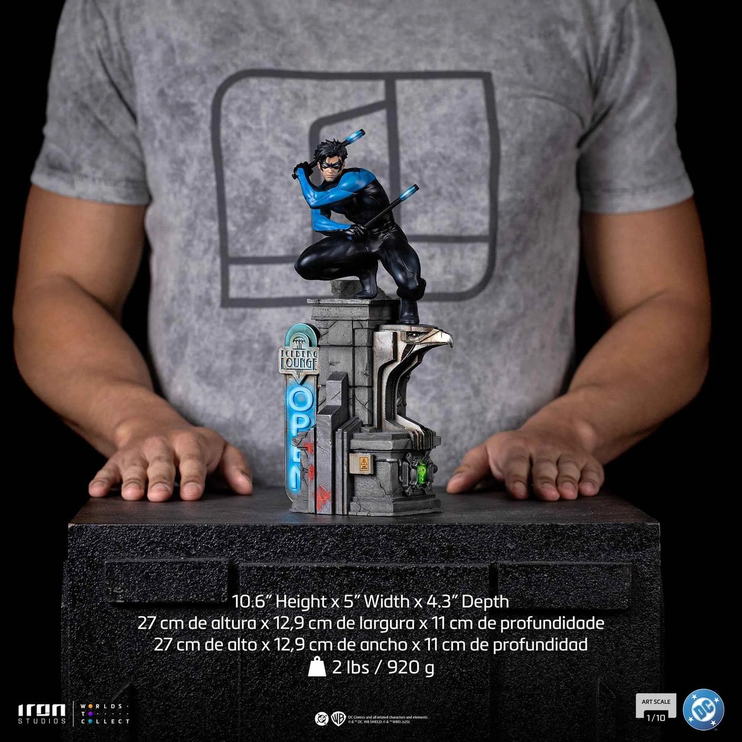 DC Comics Iron Studios Nightwing DCCDCG128525-10 1/10 Licensed Resin Statue