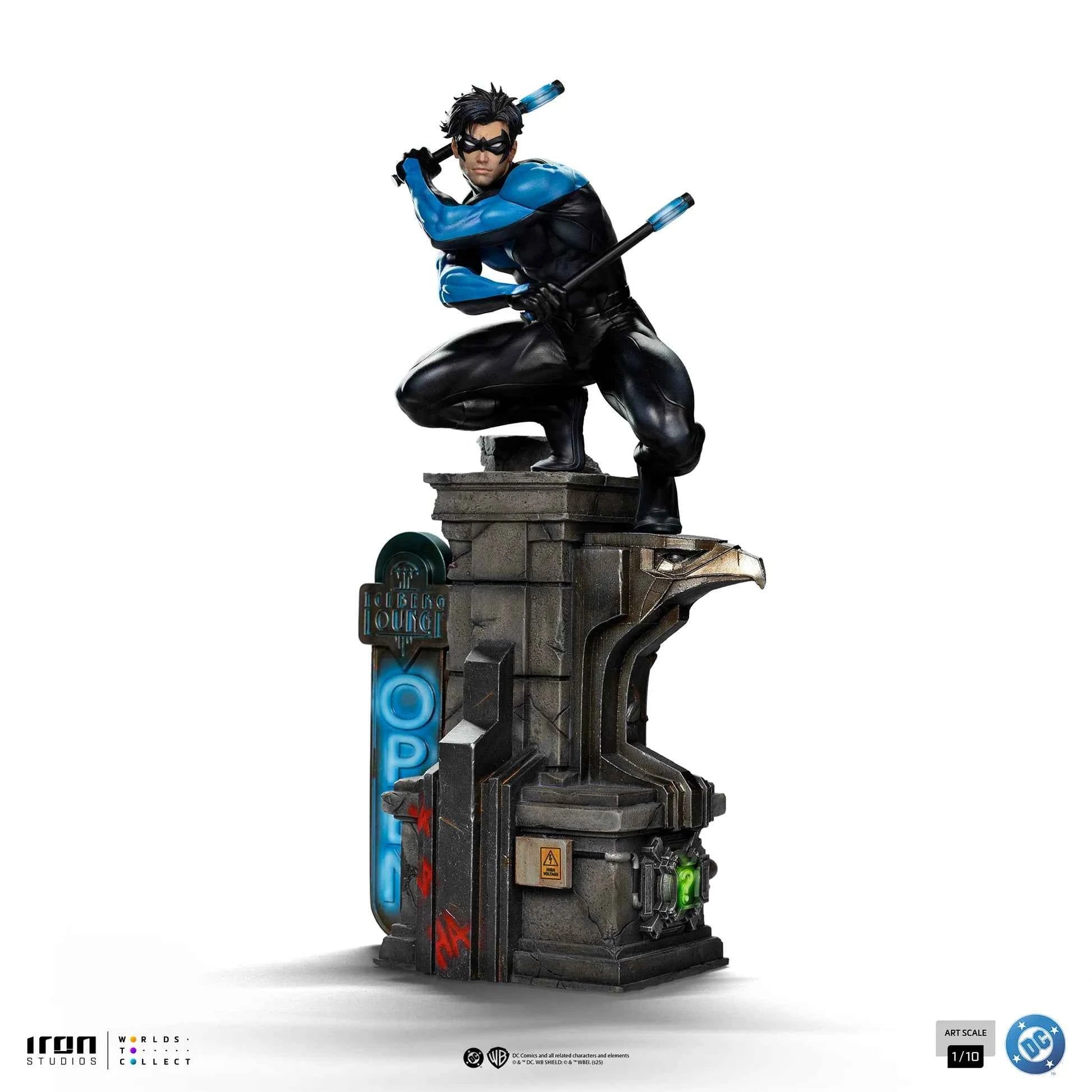 DC Comics Iron Studios Nightwing DCCDCG128525-10 1/10 Licensed Resin Statue