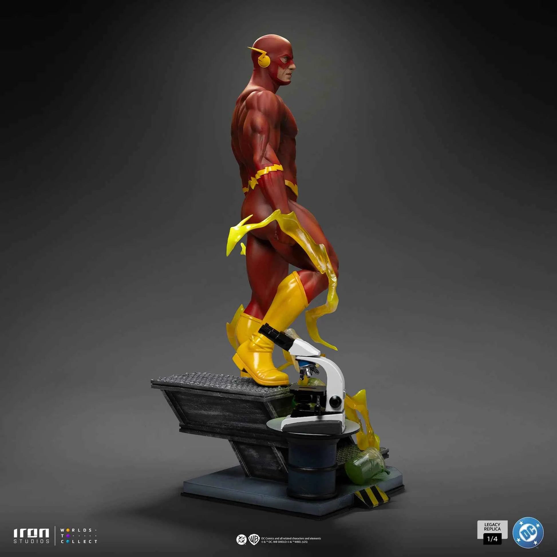 DC Comics Iron Studios The Flash Legacy Replica DCCDCG128325-14 1/4 Licensed Resin Statue