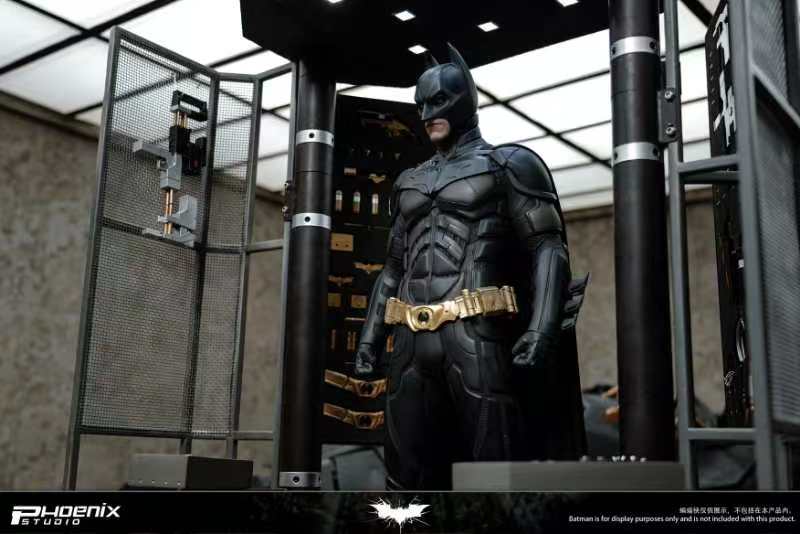 DC Comics Phoenix Studio The Dark Knight Batman Gantry Scene Resin Statue