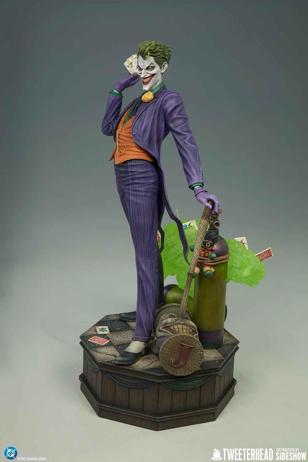 DC Comics Sideshow & Tweeterhead Studio The Joker 9030192 Licensed Resin Statue
