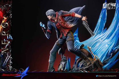 Devil May Cry Fantasy Studio Nero 1/4  Resin Statue
