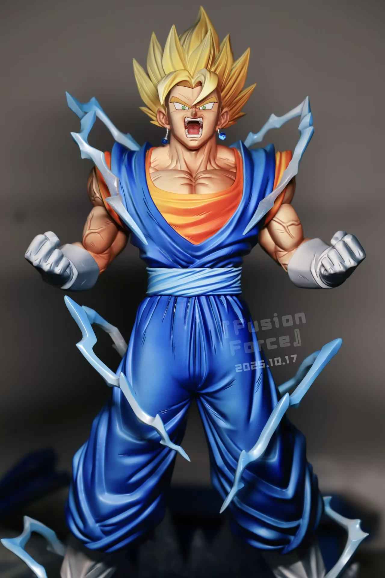 Dragon Ball Fusion & Force Studio Super Vegito 1/6 Resin Statue