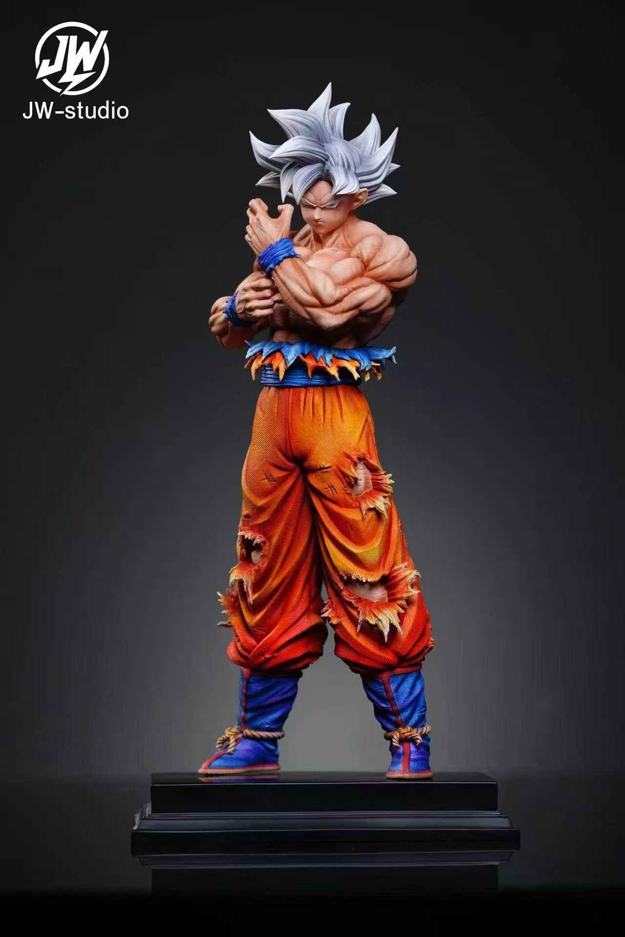 Dragon Ball JW Studio Son Goku Ultra Instinct 1/6 Resin Statue
