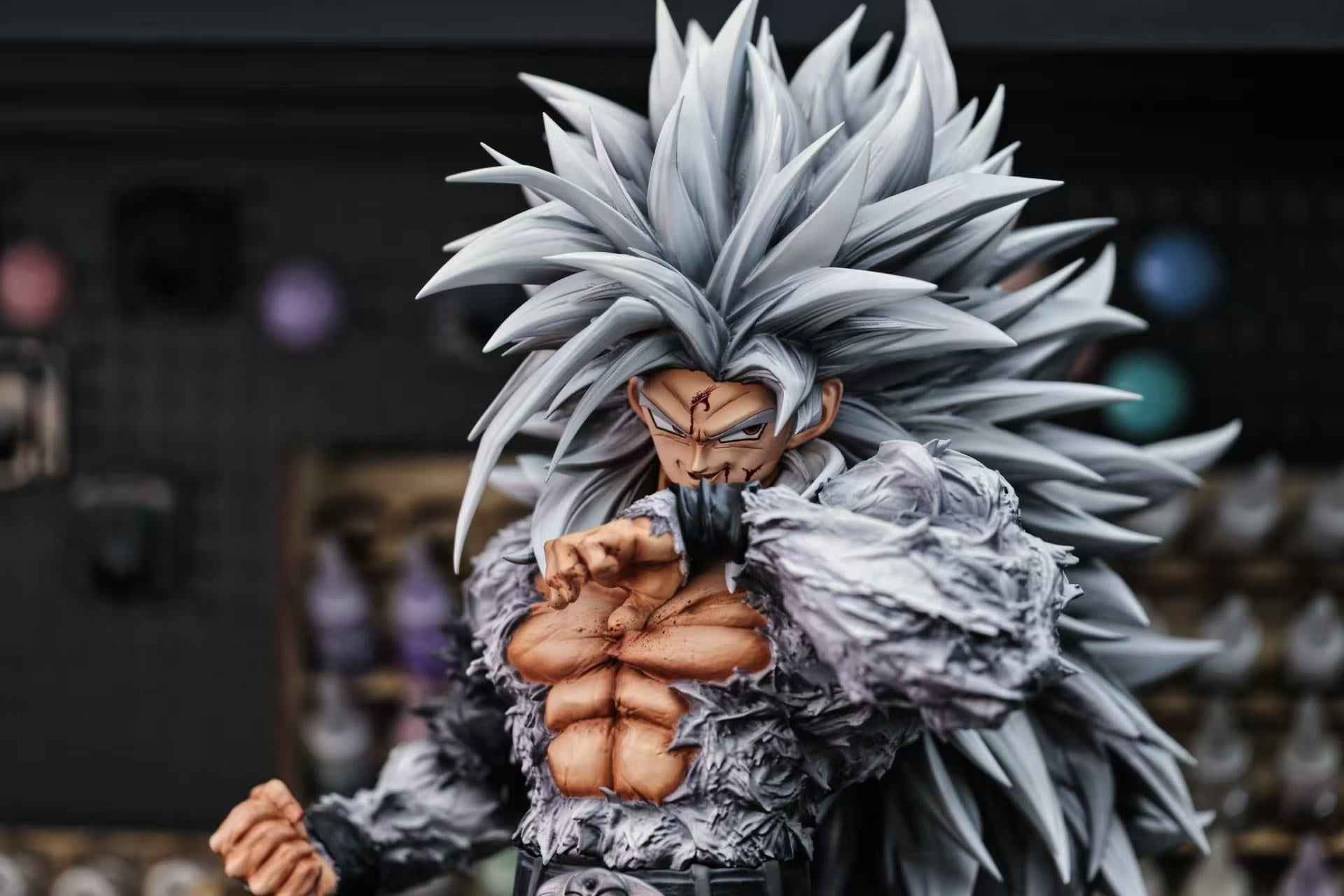 Dragon Ball Kuang Feng Studio Son Goku SJ4 & SSJ5 Resin Statue
