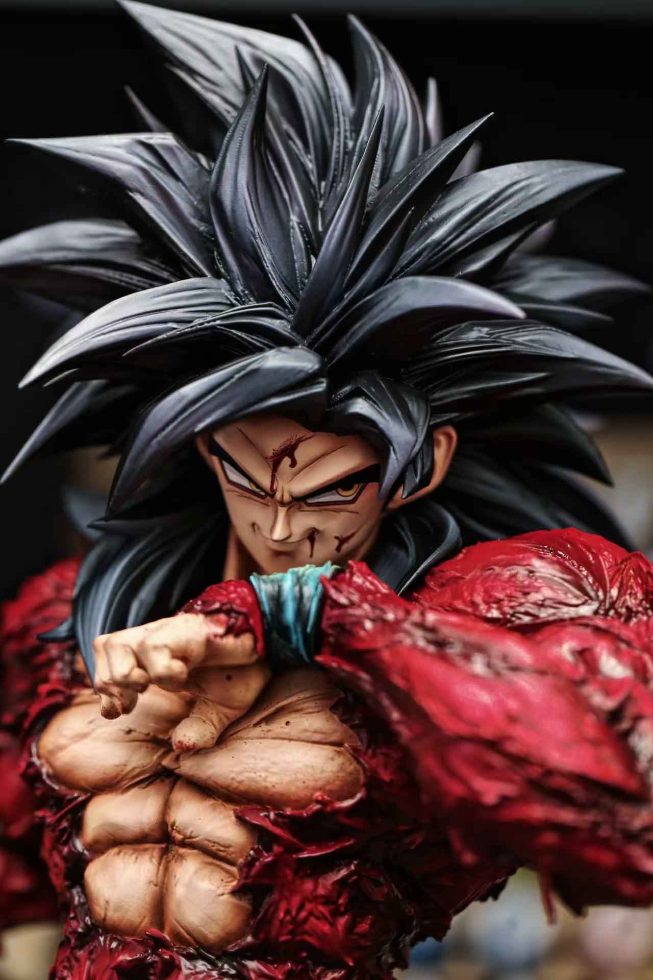 Dragon Ball Kuang Feng Studio Son Goku SJ4 & SSJ5 Resin Statue