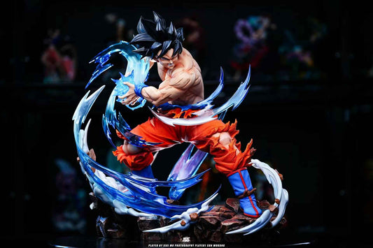 Dragon Ball Player 1 Studio Ultra Instinct Son Goku Resin Statue