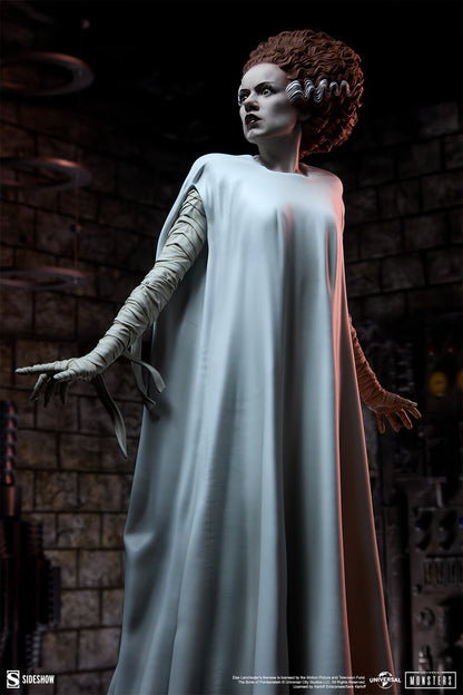 Frankenstein Sideshow Collectibles The Bride of Frankenstein (1935) Licensed Resin Statue