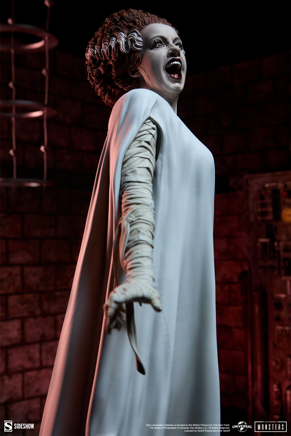 Frankenstein Sideshow Collectibles The Bride of Frankenstein (1935) Licensed Resin Statue