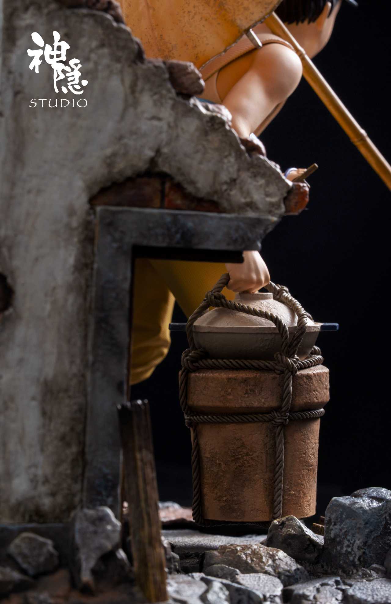 Grave of the Fireflies Shen Yin Studio Seita & Setsuko Under a Broken Umbrella Resin Statue