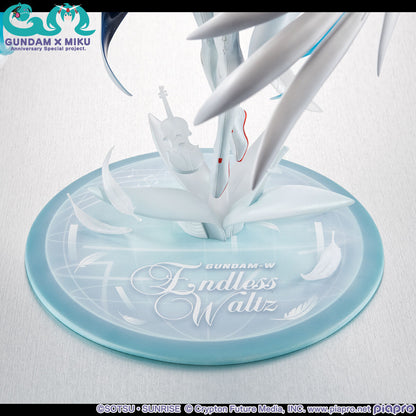 Gundam Wing: Endless Waltz MegaHouse  Hatsune Miku Gundam x Miku Anniversary Special Project Lucrea 1/7 Zero EW Licensed PVC Figure