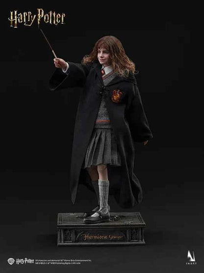 Harry Potter Inart Collectibles Hermione Granger School Uniform 1/6 Licensed Action Figure