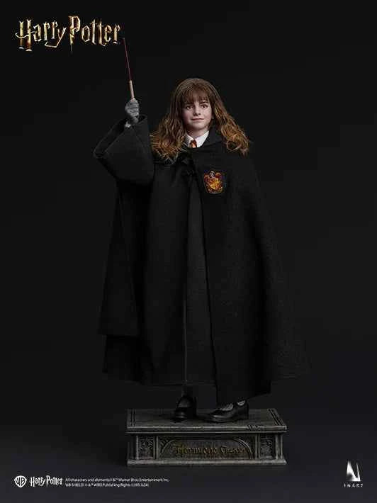 Harry Potter Inart Collectibles Hermione Granger School Uniform 1/6 Licensed Action Figure