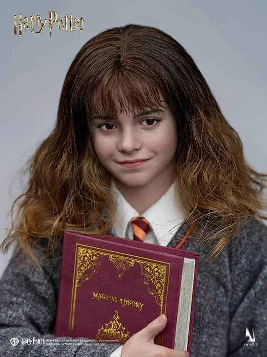 Harry Potter Inart Collectibles Hermione Granger School Uniform 1/6 Licensed Action Figure
