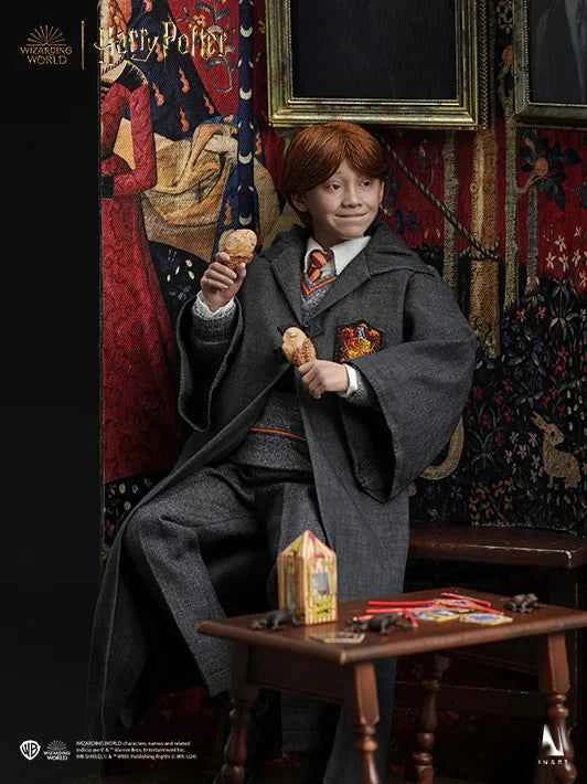 Harry Potter Inart Collectibles Ron Weasley School Uniform 1/6 A010D1 Licensed Action Figure