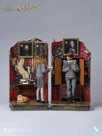 Harry Potter Inart Collectibles Ron Weasley School Uniform 1/6 A010D1 Licensed Action Figure