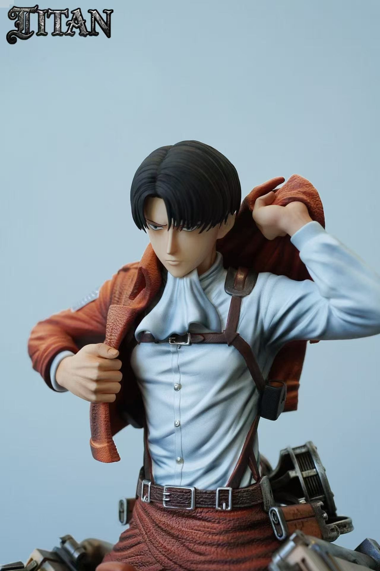 Attack on Titan Saoirse Studio Go Captain Levi Ackerman Resin Statue