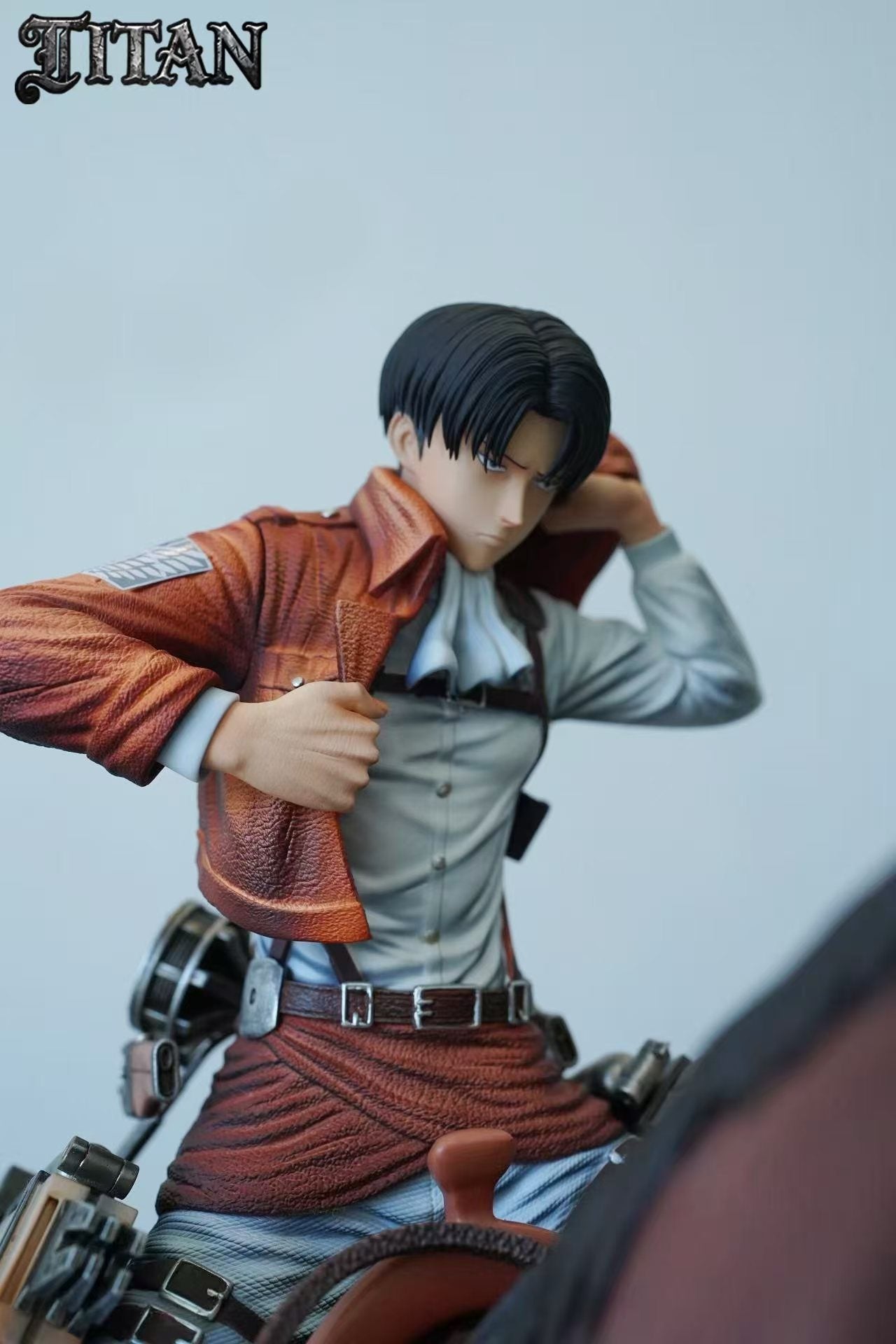 Attack on Titan Saoirse Studio Go Captain Levi Ackerman Resin Statue