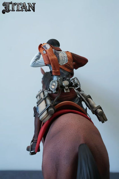 Attack on Titan Saoirse Studio Go Captain Levi Ackerman Resin Statue