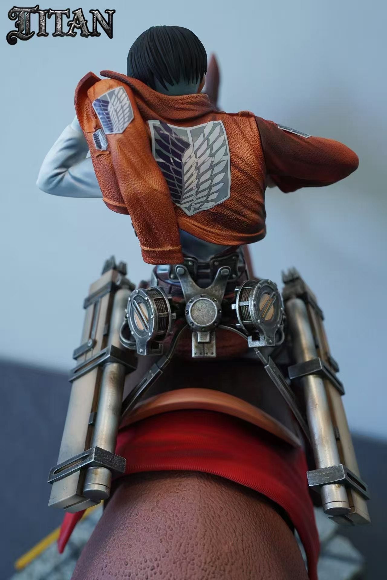 Attack on Titan Saoirse Studio Go Captain Levi Ackerman Resin Statue