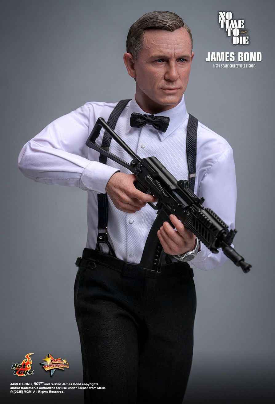 James Bond Hot Toys No Time To Die James Bond MMS803 Licensed Action Figure