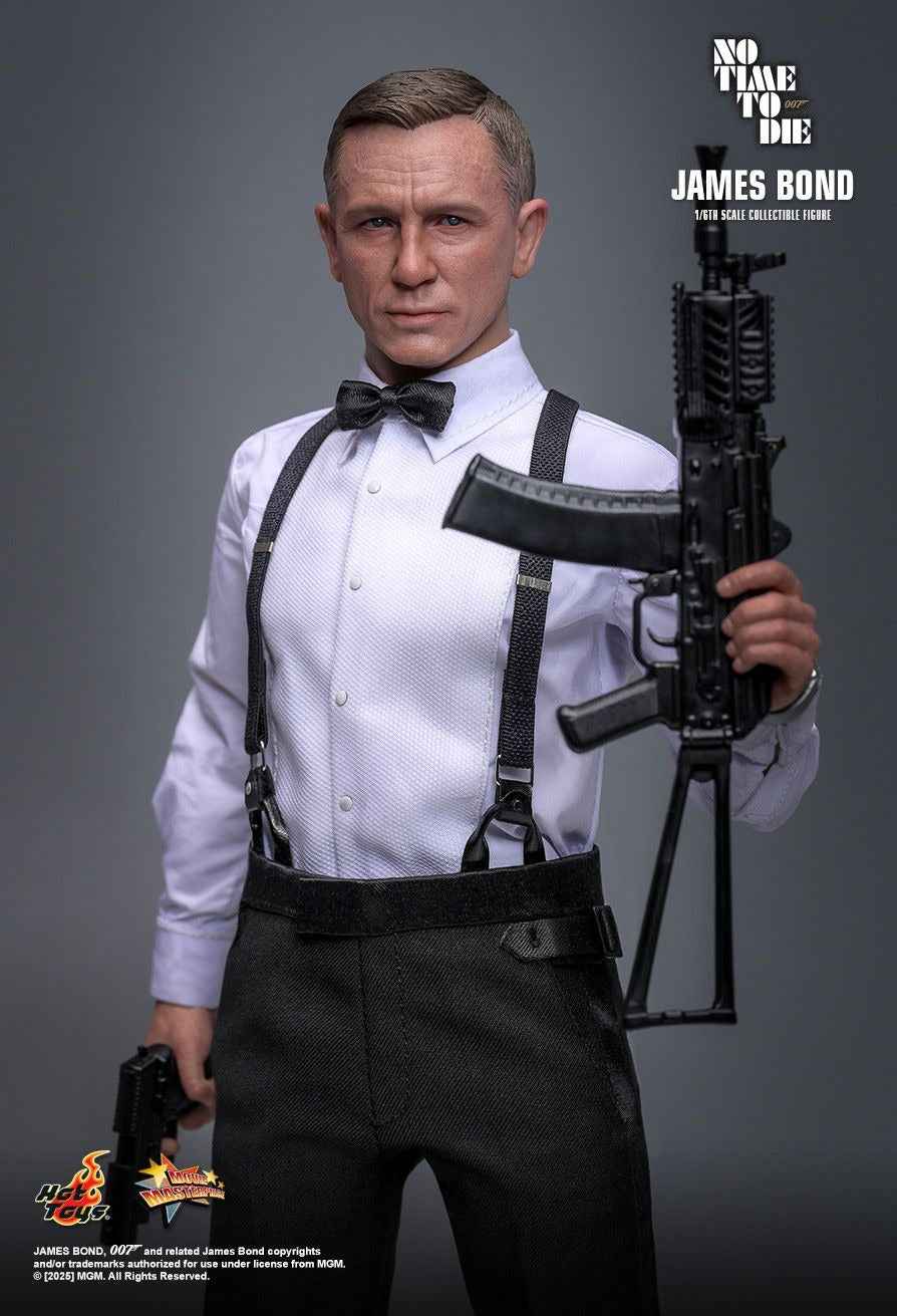 James Bond Hot Toys No Time To Die James Bond MMS803 Licensed Action Figure