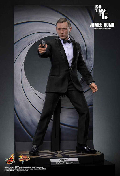 James Bond Hot Toys No Time To Die James Bond MMS803 Licensed Action Figure