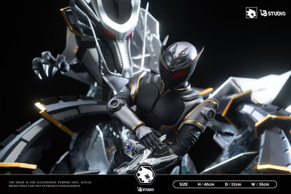Kamen Rider LB Studio Kamen Rider Ryuga 1/4 Resin Statue