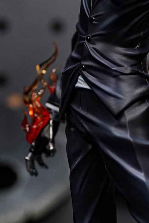 Katekyo Hitman Reborn ~ Jiang Xing Studio ~ Vongola Family Boss Tsunayoshi Sawada ~ Resin Statue - Santoryu Resins Collectors