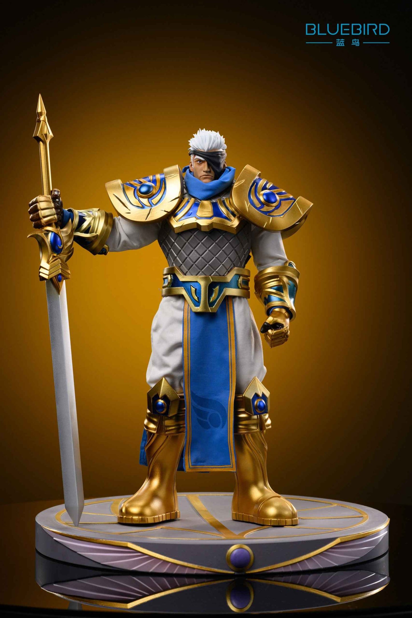 League of Legends Bluebird Studio Garen City Guard +18 Resin Statue