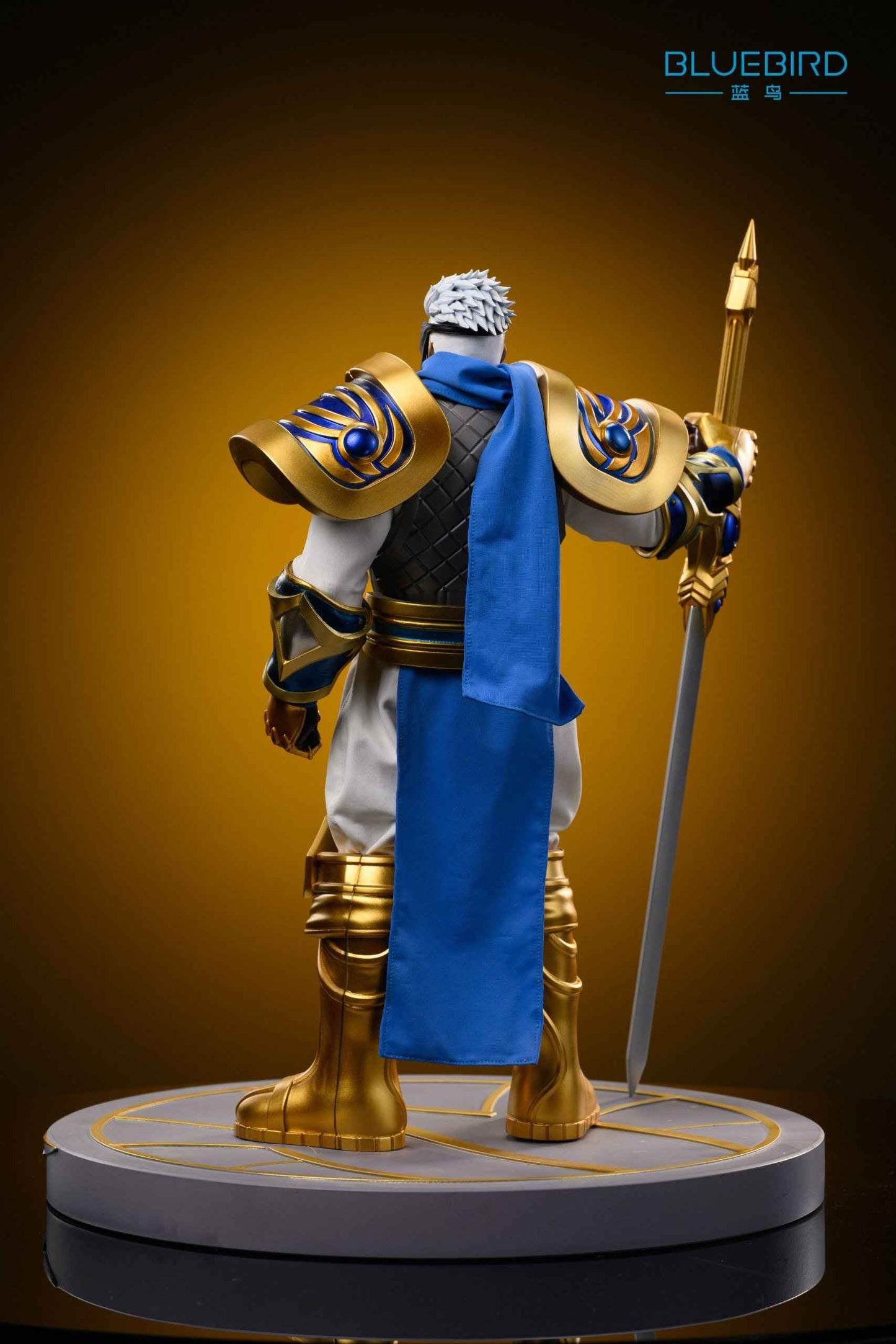 League of Legends Bluebird Studio Garen City Guard +18 Resin Statue