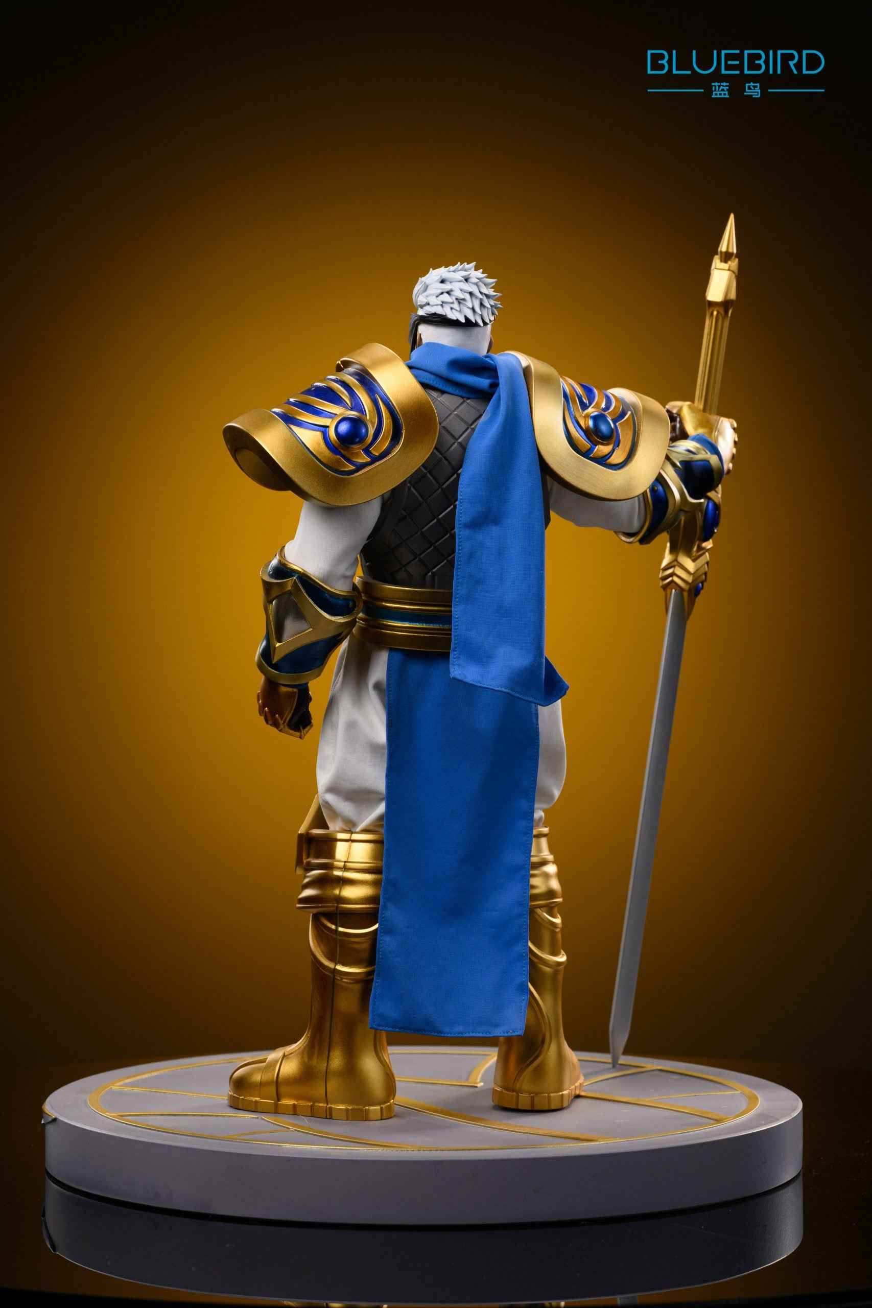 League of Legends Bluebird Studio Garen City Guard +18 Resin Statue