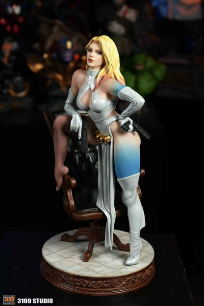Marvel 3109 Studio X-Men Mystique 1/4 Resin Statue