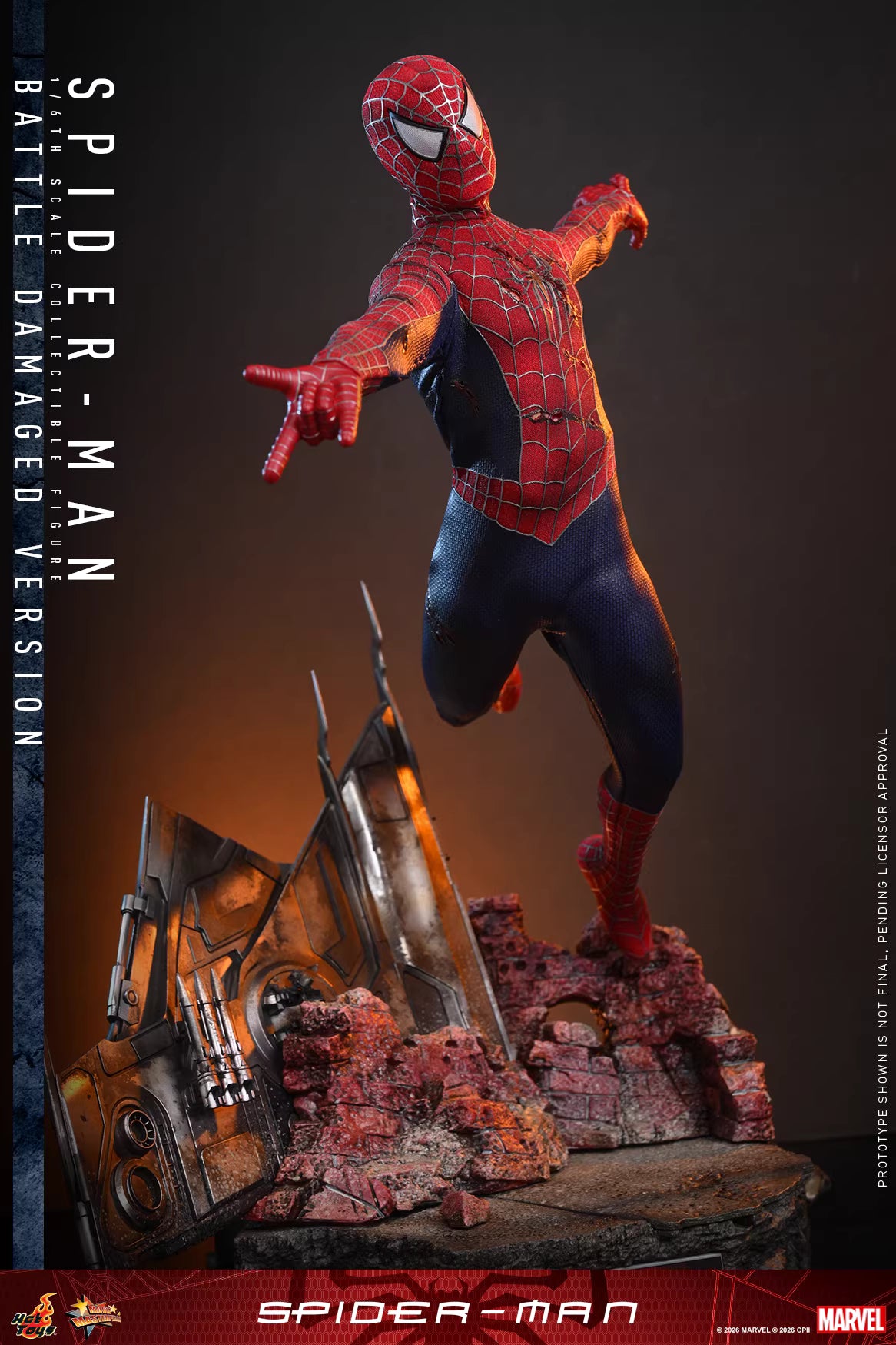 Marvel Hot Toys Spider-Man Peter Parker Battle-Damaged MMS859 Licensed Action Figure