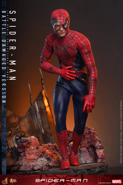 Marvel Hot Toys Spider-Man Peter Parker Battle-Damaged MMS859 Licensed Action Figure