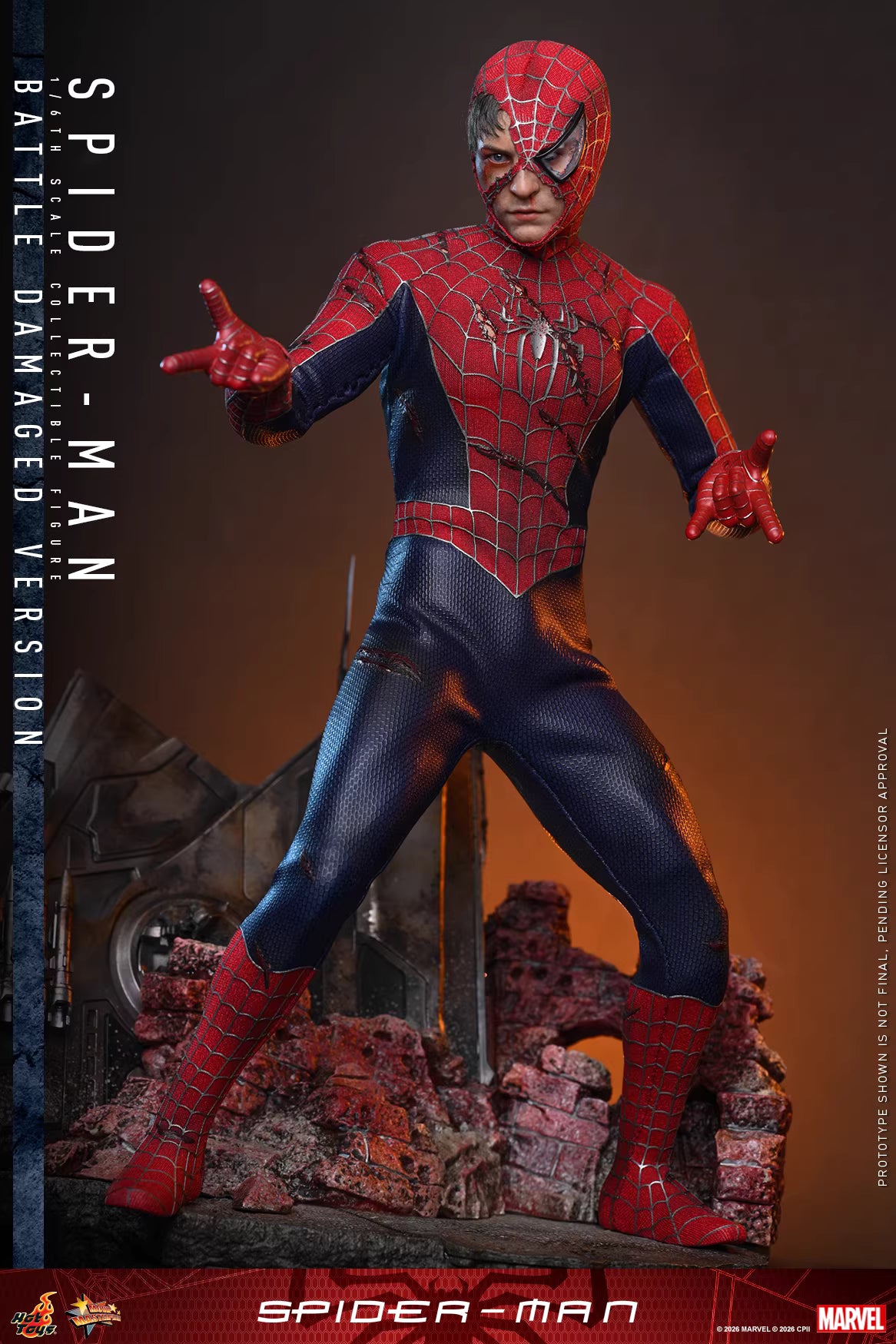 Marvel Hot Toys Spider-Man Peter Parker Battle-Damaged MMS859 Licensed Action Figure
