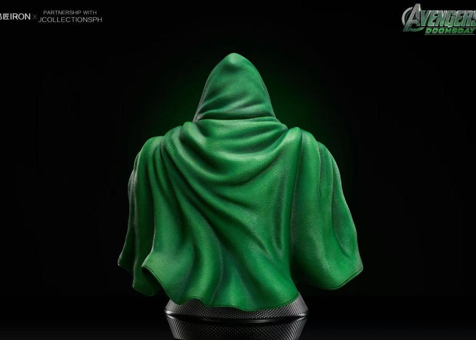 Marvel Iron Studio Doctor Doom Bust Resin Statue