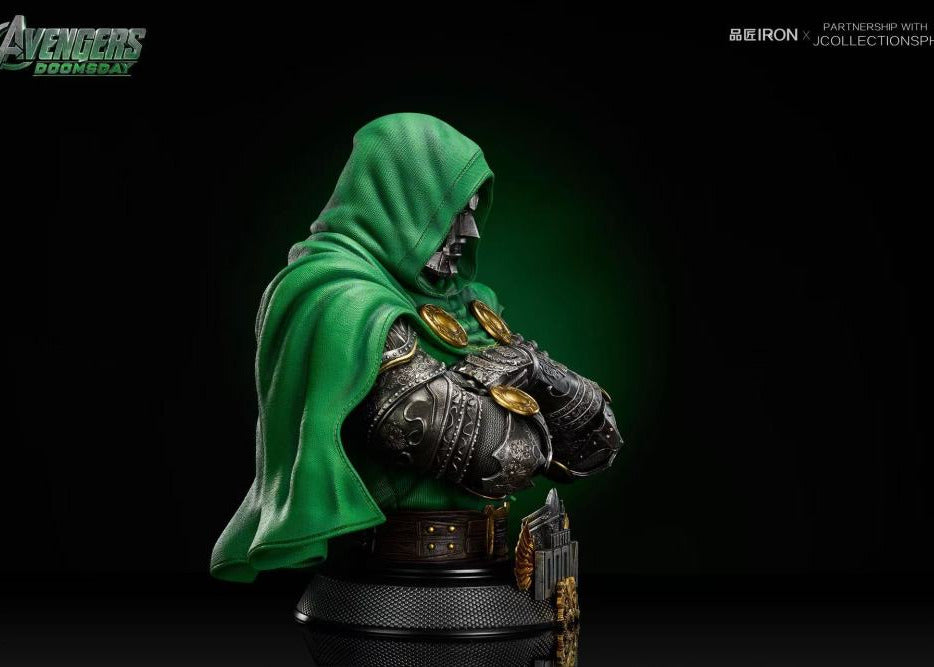 Marvel Iron Studio Doctor Doom Bust Resin Statue