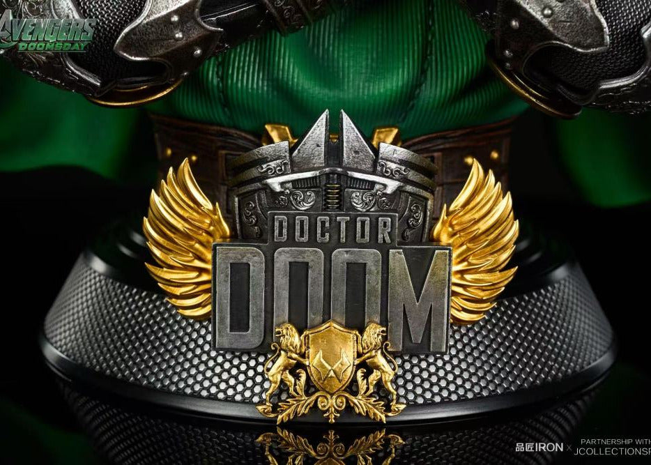 Marvel Iron Studio Doctor Doom Bust Resin Statue