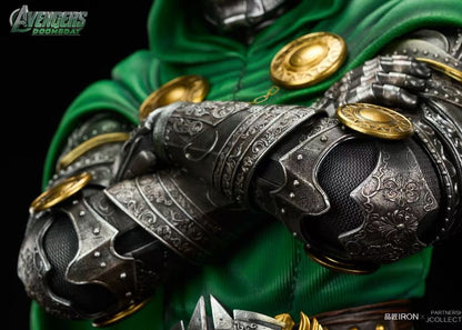 Marvel Iron Studio Doctor Doom Bust Resin Statue
