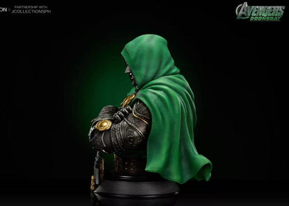 Marvel Iron Studio Doctor Doom Bust Resin Statue