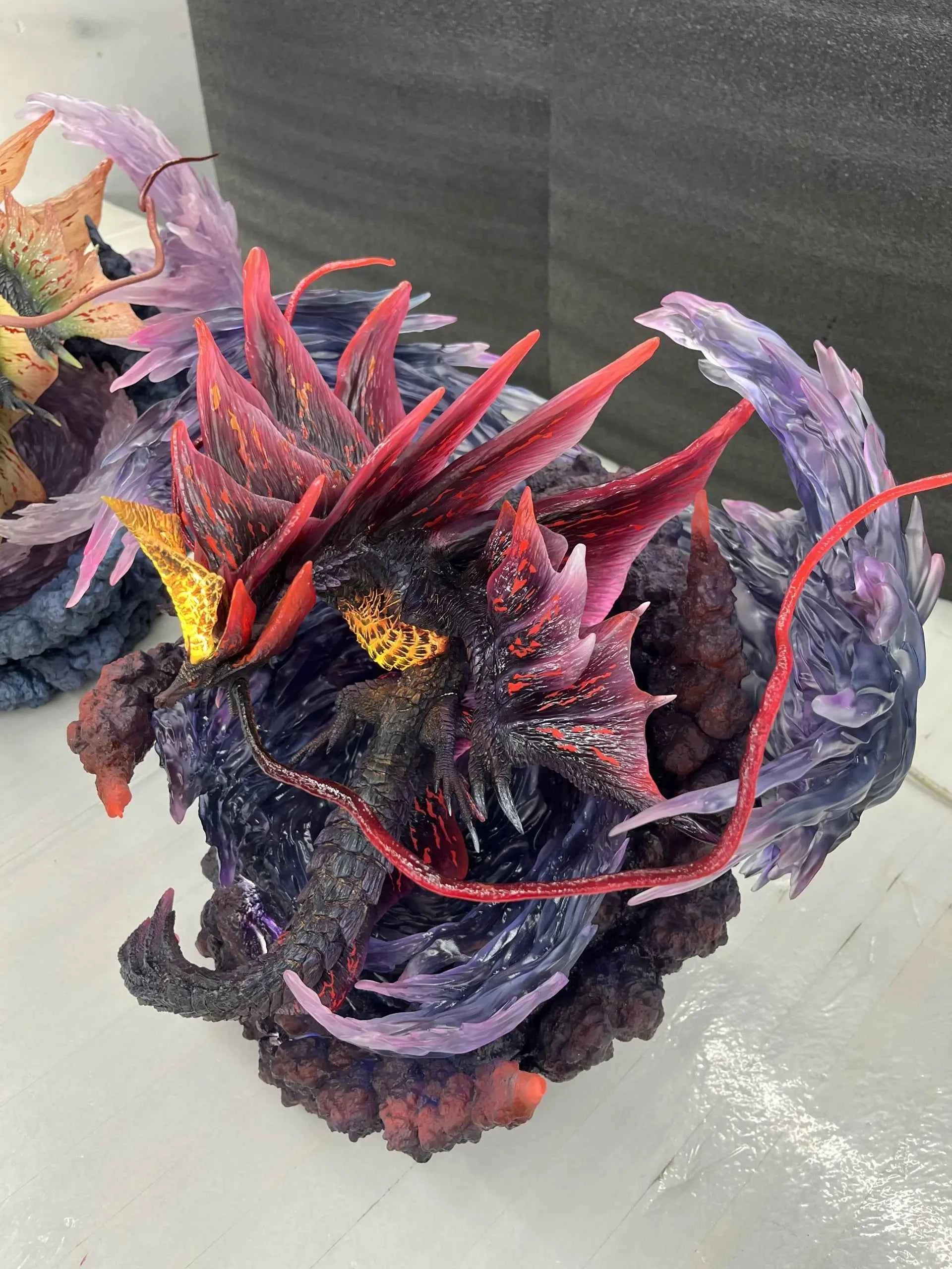 Monster Hunter Dragon Frontier Studio Amatsu Resin Statue