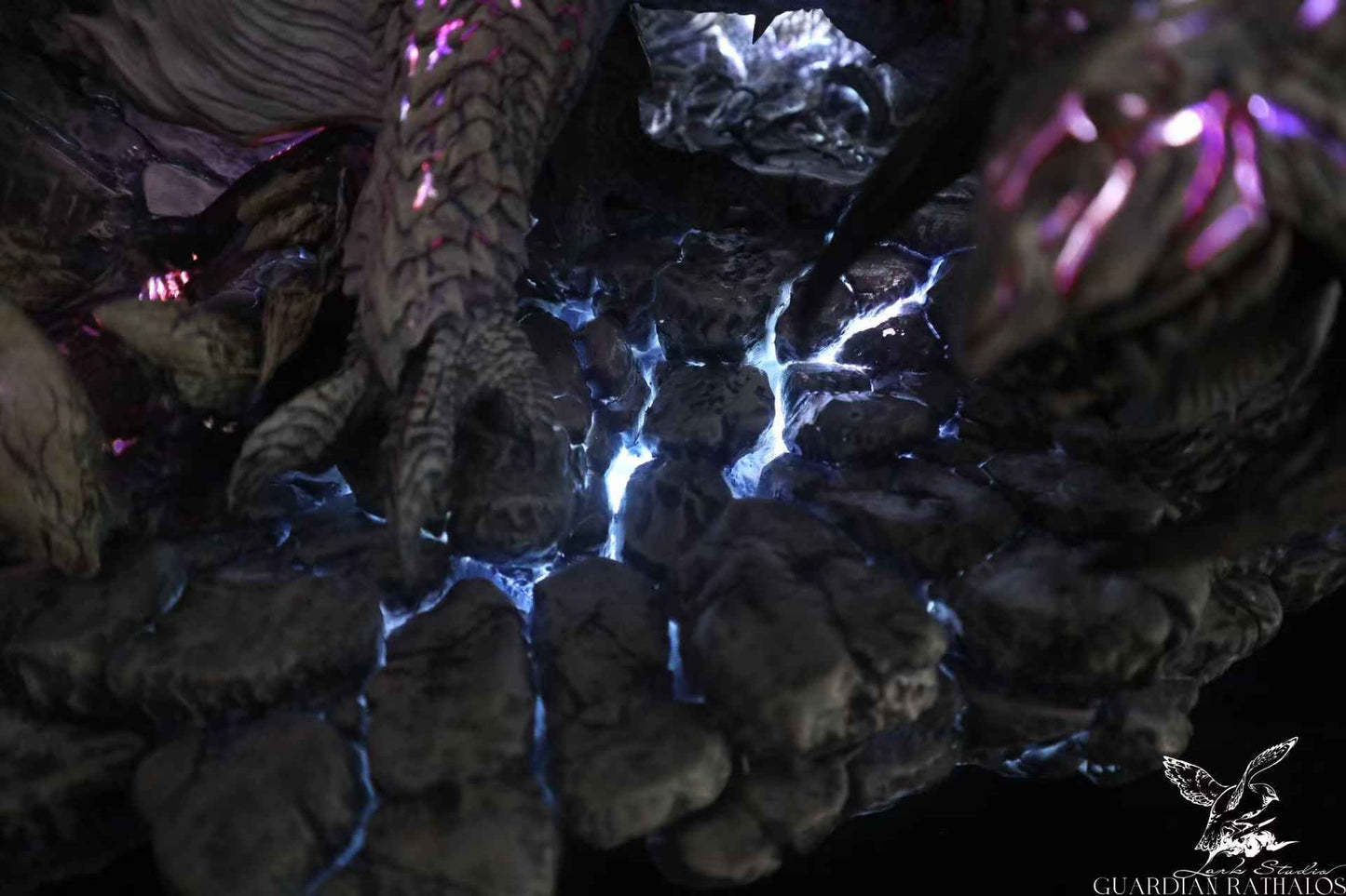 Monster Hunter Lark Studio Arkveld Resin Statue