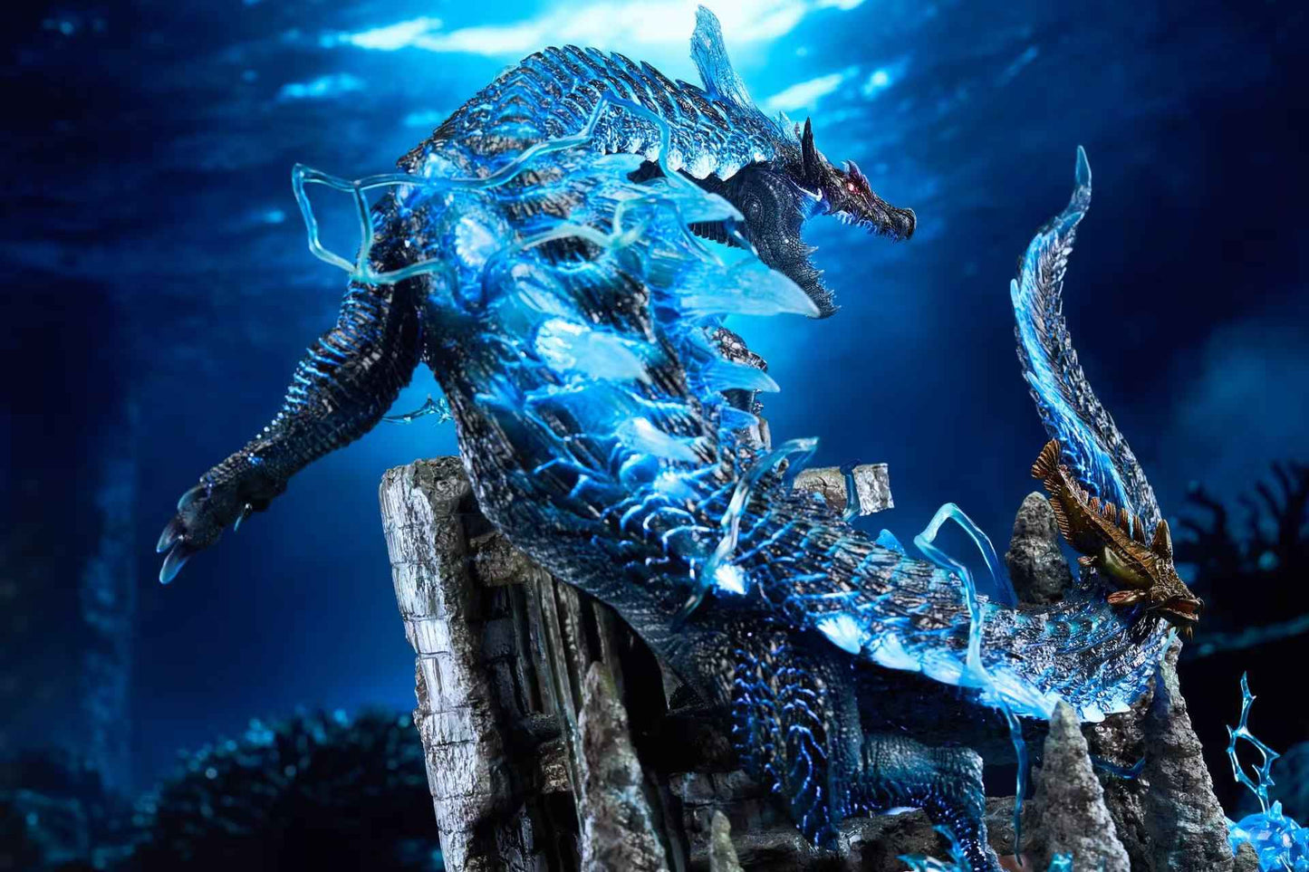 Monster Hunter Roaring Wild Studio Lagiacrus & Abyssal Lagiacrus Resin Statue